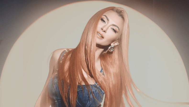 Andreea Bălan