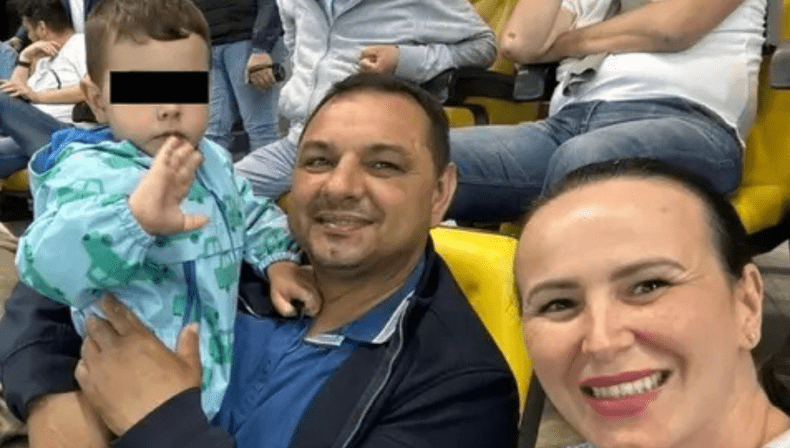 Ionel Ganea cu copilul şi cu soţia