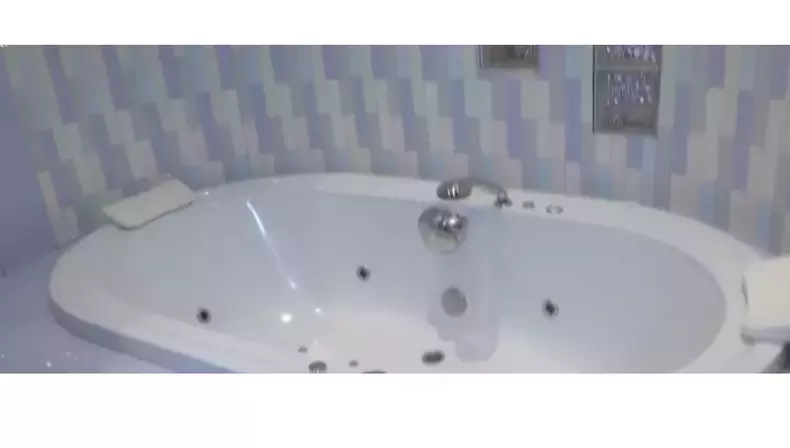 casa-reginei-intunericului-10