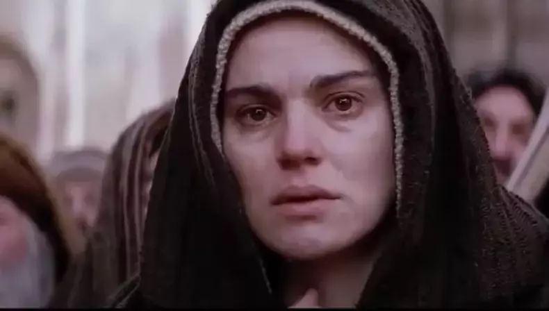 cum-a-ajuns-maia-morgenstern-sa-joace-in-patimile-lui-hristos-1