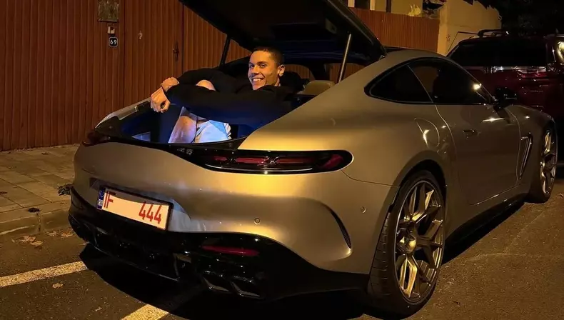 david-popovici-reactii-bolid-lux