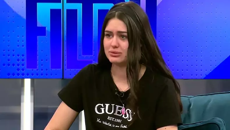 trapperul-raul-ws-in-coma-la-un-an-dupa-ce-a-fost-batut-cu-bestialitate.-mama-si-iubita-tanarului-sfasiate-de-durere