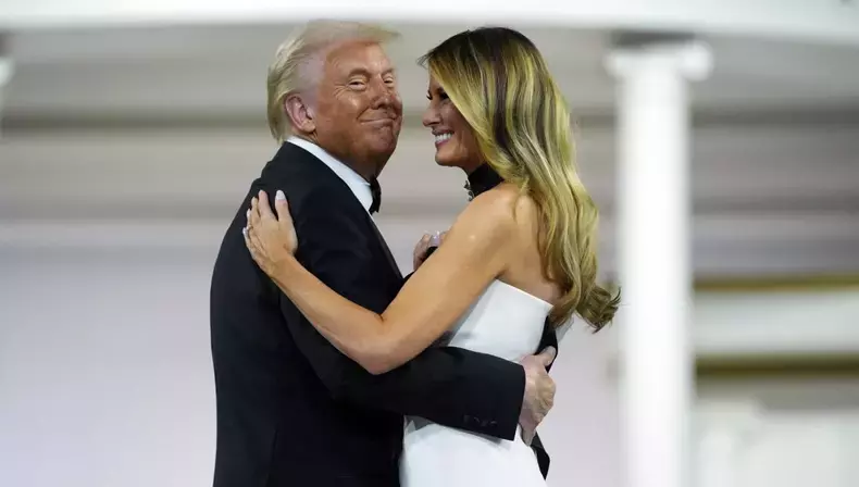 cum-s-a-indragostit-melania-de-donald-trump