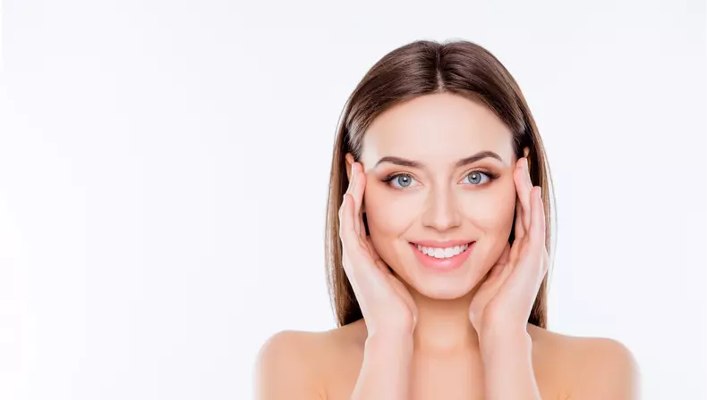 5 produse de beauty favorite pentru un ten luminos