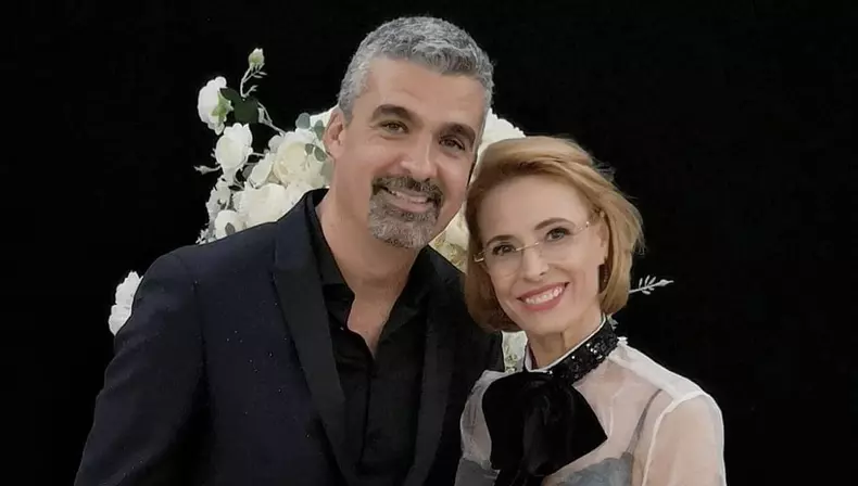 aurelian temisan si monica davidescu