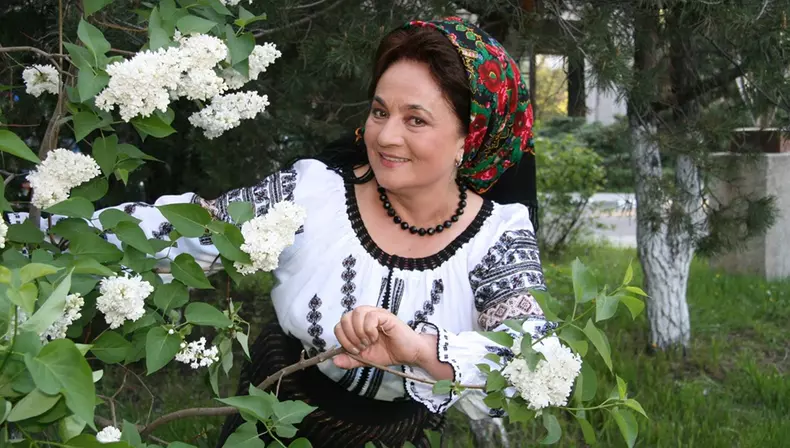 Laura Lavric