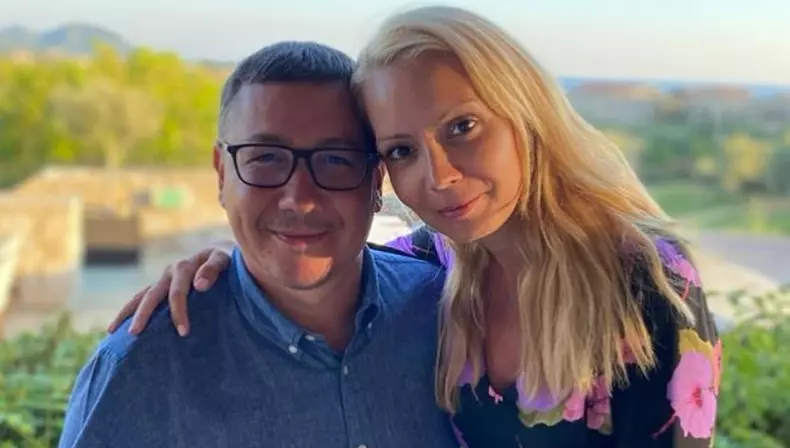 cum-arata-fetita-adoptata-de-daciana-sarbu-si-victor-ponta-1