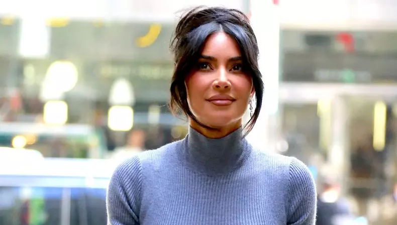 Kim Kardashian, într-o rochie aproape inexistentă