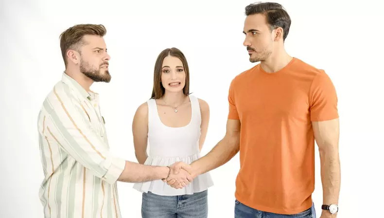 Când va avea premiera comedia romantică „Lasă-mă, îmi place! Camera 609”