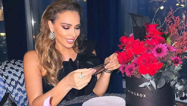 iulia-vantur-si-a-sarbatorit-ziua-de-nastere-departe-de-salman-khan-1