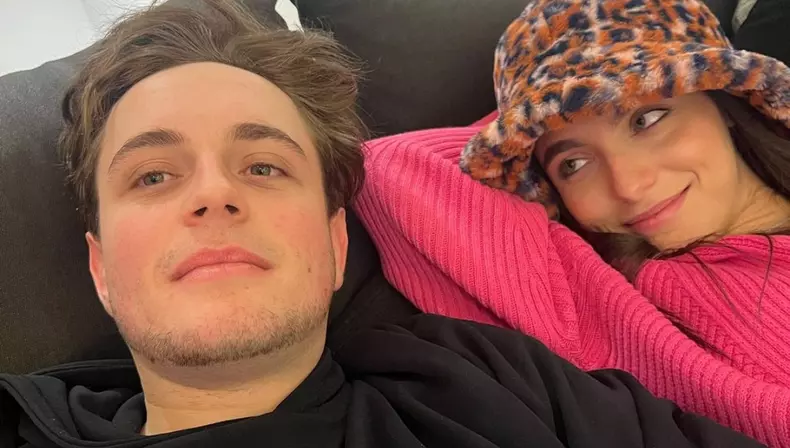 Alexia Eram și Aris