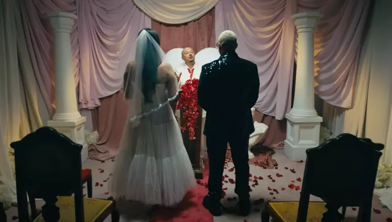 Alex Velea și Antonia, mire și mireasă în videoclipul piesei „Cum Se Împarte Dragostea”
