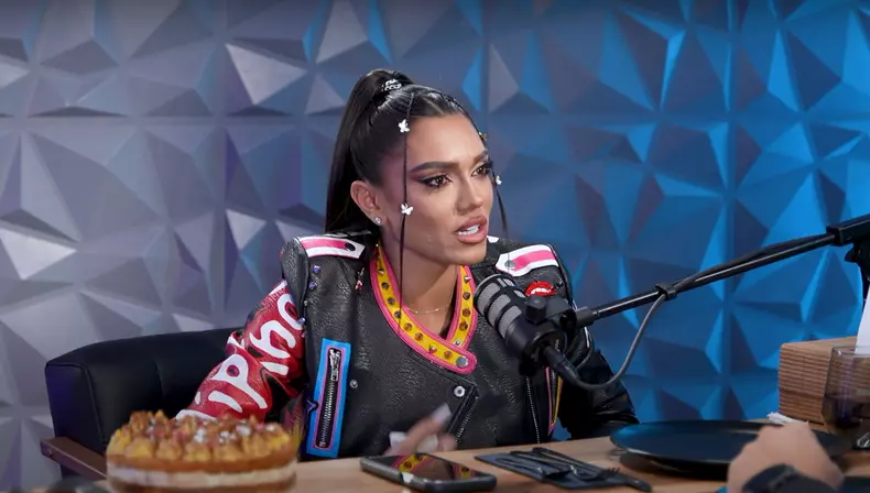 Karmen Simionescu, fiica lui Adrian Minune, a vorbit despre divorț în podcast la Bursucu (3)