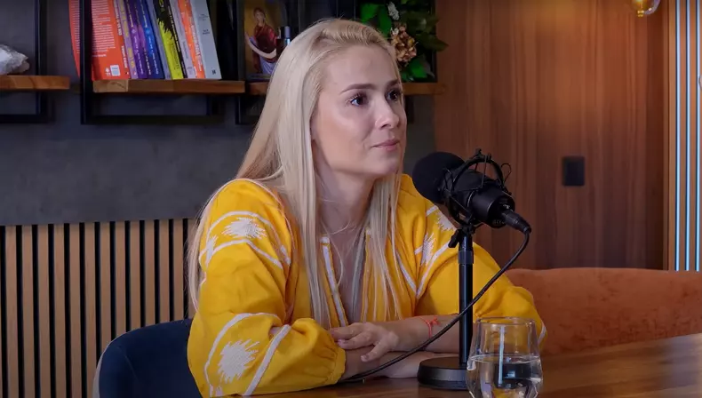 Elena Vîșcu, fosta soție a lui CRBL, podcast Damian Drăghici (2)