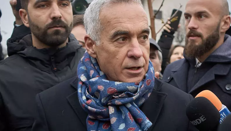 Călin Georgescu s-a prezentat la secția de votare după decizia CCR