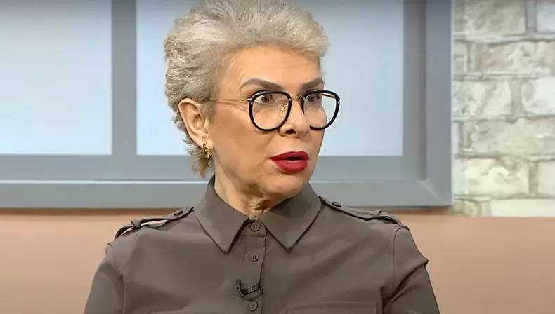 Teo Trandafirîn emisiunea „Follow Us!” de la Kanal D