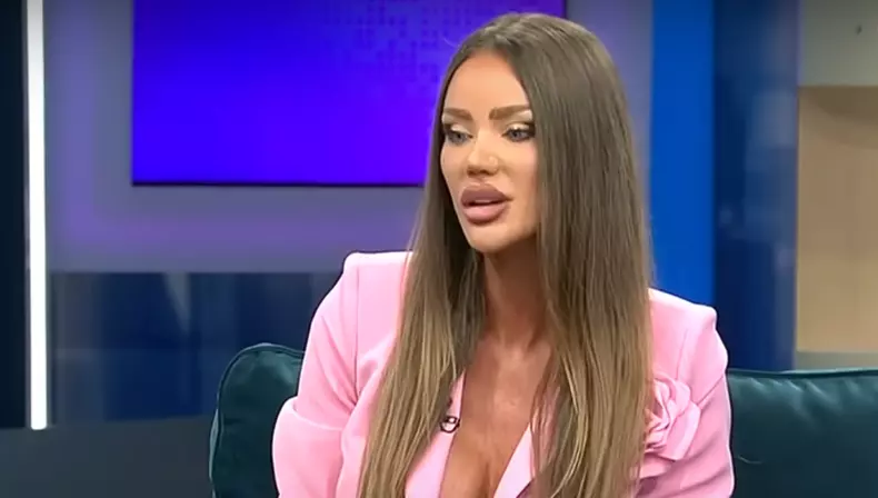 Bianca Drăgușanu în emisiunea „Viața fără filtru” de la Antena Stars