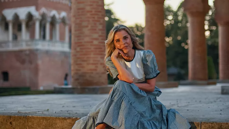 Primele imagini cu Cristela Georgescu, după ce soțului ei, Călin Georgescu, i s-a respins candidatura la alegerile prezidențiale