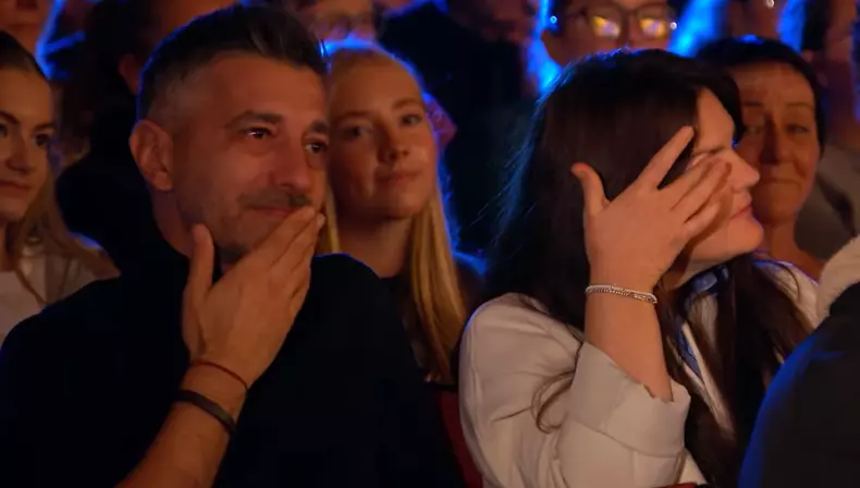 Maya Giotea, o româncă de 14 ani a obținut Golden Buzz la Britain’s Got Talent (6)