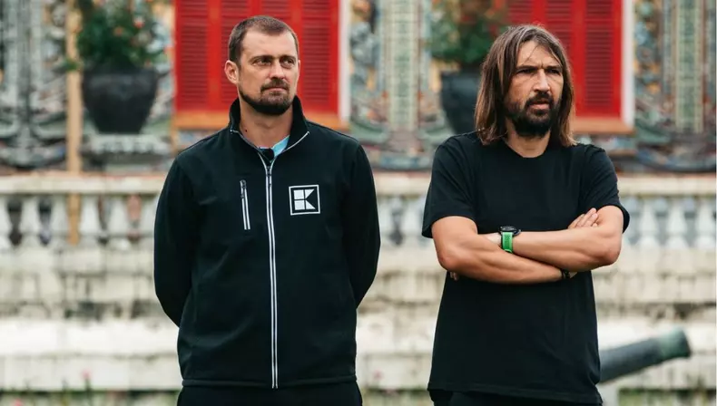 Dan Alexa și Gabi Tamaș, la un pas să părăsească „Asia Express”