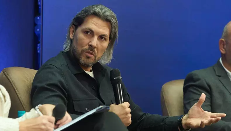 Câți bani primește Adi Vasile pentru a prezenta Survivor la Antena 1