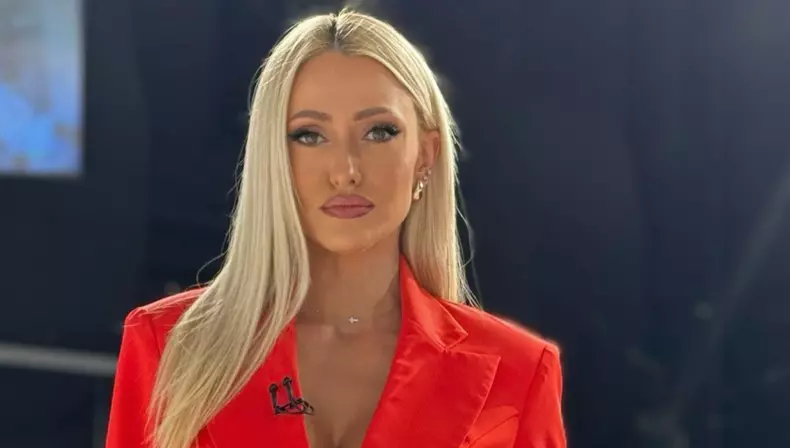 Iuliana Pepene, primele declarații după ce a fost fotografiata în oraș cu fostul iubit, Alex Roman