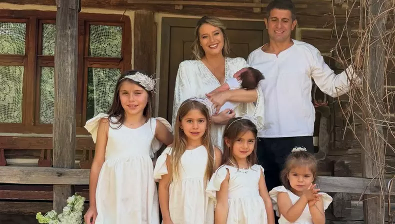 Laura Cosoi și Cosmin Curticăpean și-au botezat mezina. Nina a avut parte de un botez de poveste
