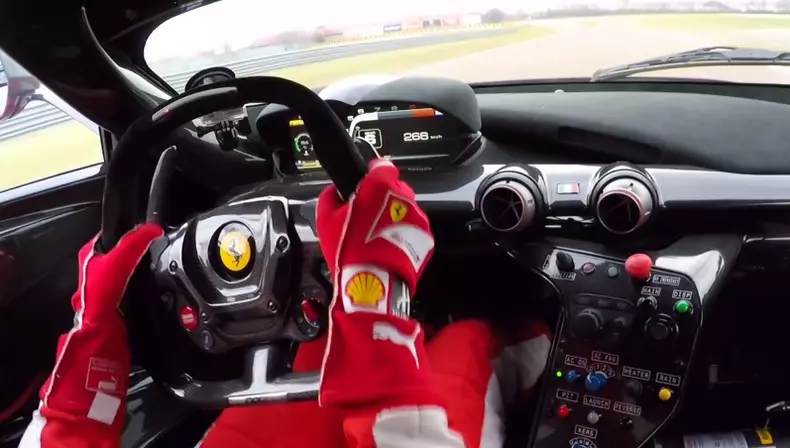 ferrari fxx k sebastian vettel