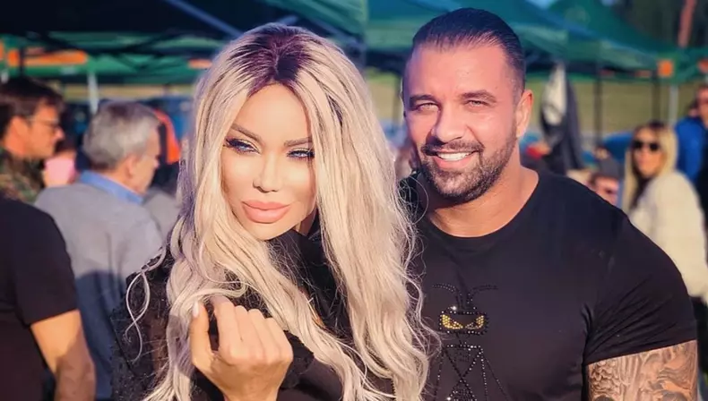 Bianca-Dragusanu-s-a-intors-in-tara-dupa-ce-Alex-Bodi-a-fost-retinut-pentru-24-de-ore.-Ce-are-de-gand-sa-faca-acum-2