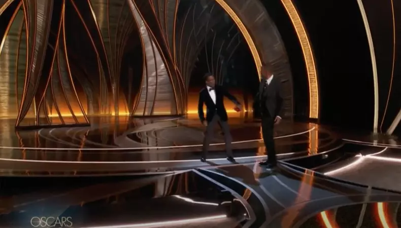 Ce spune Chris Rock despre palma primită de la Will Smith la premiile Oscar 2022