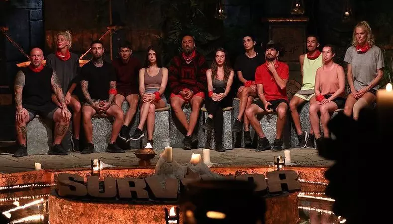 Xonia a plecat de la Survivor