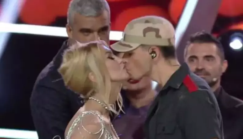 andreea-balan-si-emilian-s-au-putat-la-te-cunosc-de-undeva-2-1024x585-1