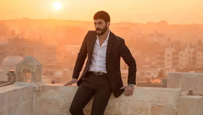 akinakinozu - Hercai