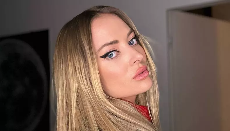 delia matache 41 de ani