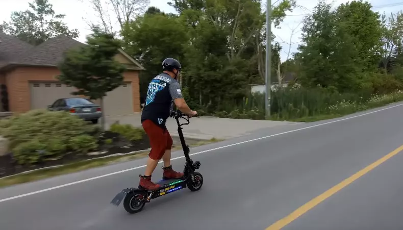 trotinete-electrice-interzise