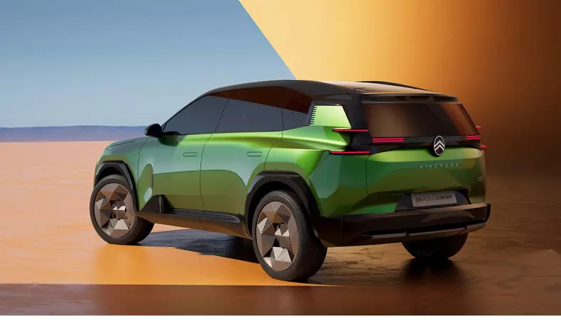Citroen C5 Aircross Concept_06