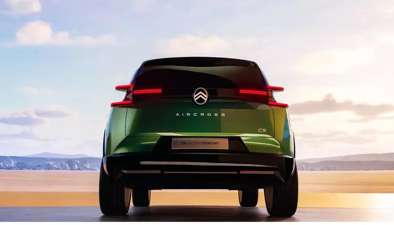 Citroen C5 Aircross Concept_08