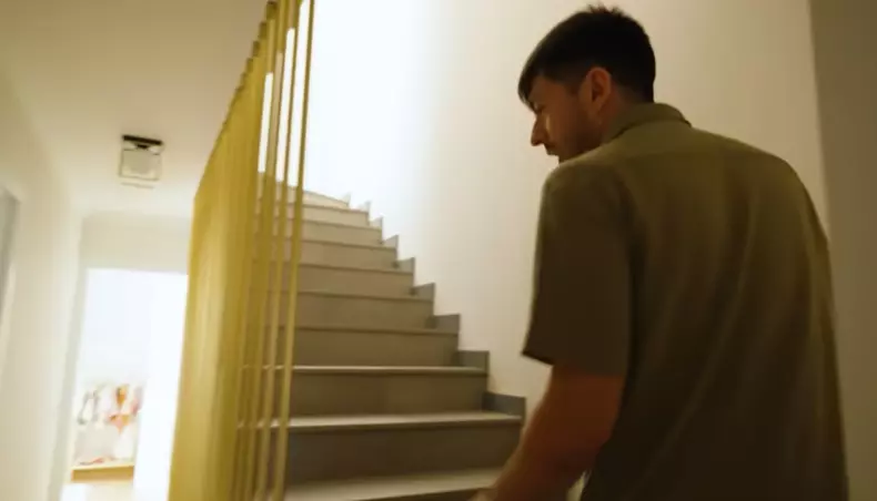 Cum arată noua locuință a lui Mircea Bravo (7)
