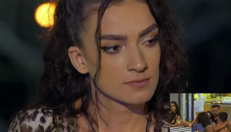Daiana de la Insula iubirii 2024, după ce și-a mărit buzele  (3)