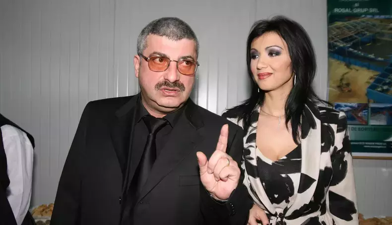 george-restivan-logodnic-adriana-bahmuteanu-mesaj-silviu-prigoana-2