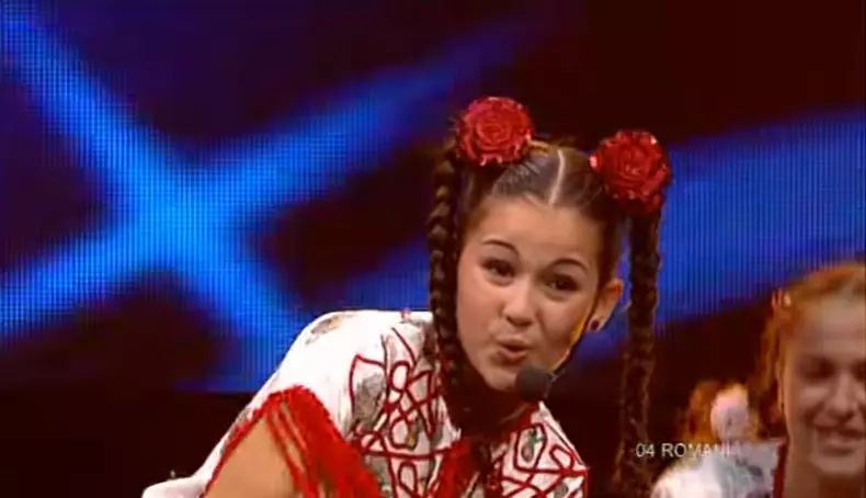 alina-eremia-cantand-tzurai