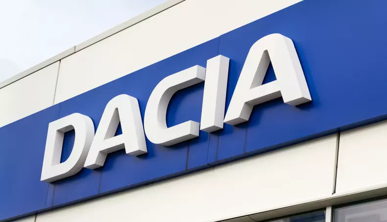 dacia-top-branduri-romanesti (1)