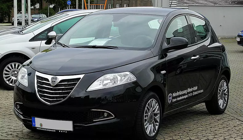 lancia-ypsilon