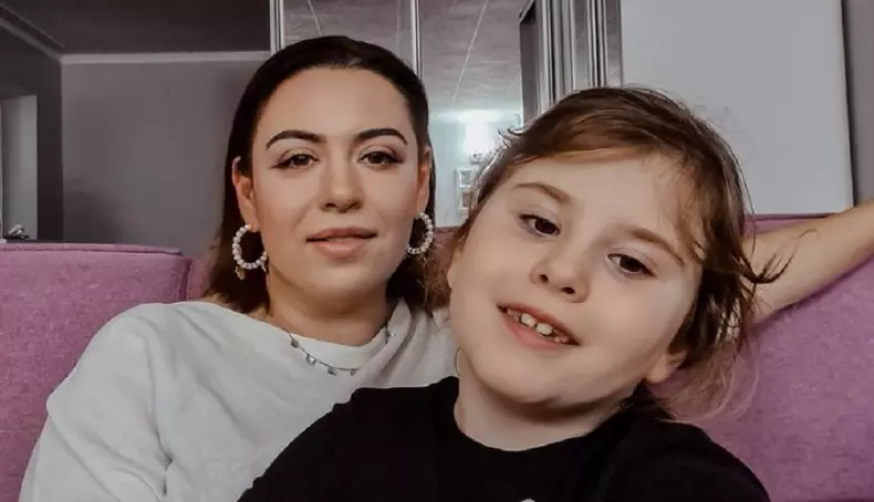 oana si fiica ei