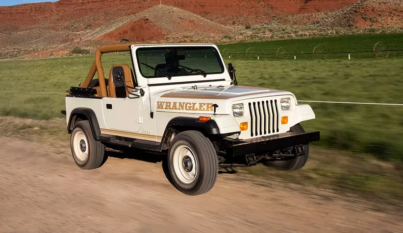 161012_jeep_wrangler-1987_01_slider