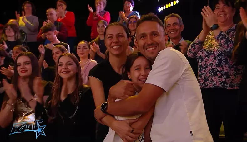 bianca-muntean-primul-golden-buzz-romanii-au-talent-2026 (8)