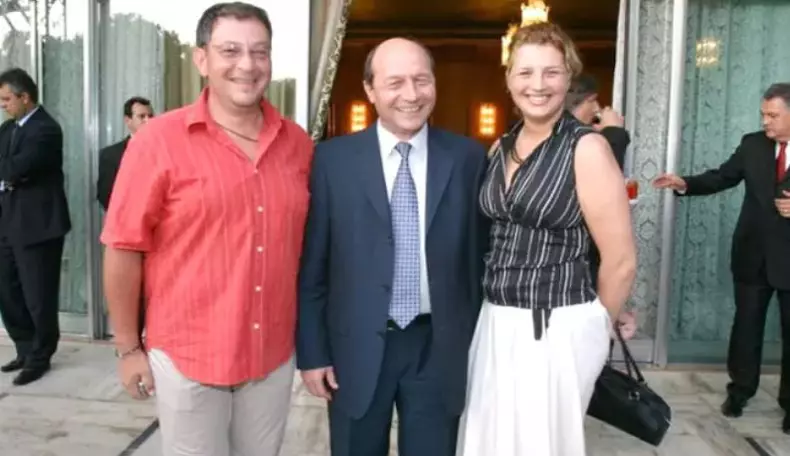 ioana basescu 9
