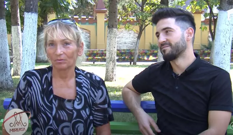 David-de-la-Mireasa-și-doamna-Mia