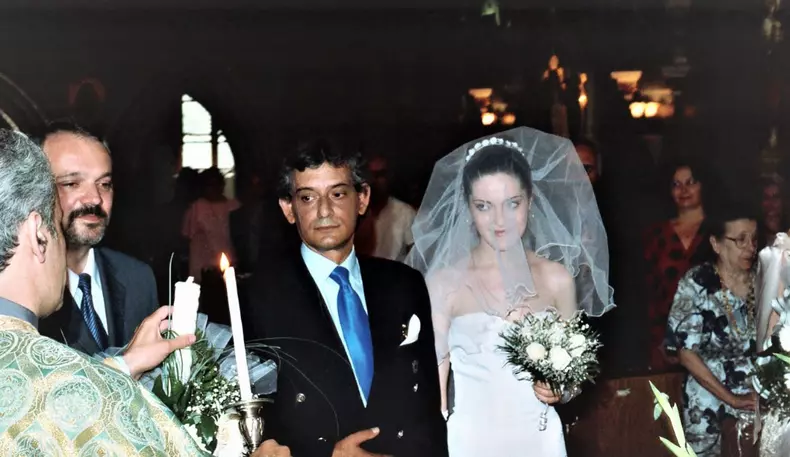 Cum-a-ajuns-să-arate-văduva-lui-Adrian-Pintea-Lavinia-Tatomir-la-12-ani-de-la-moartea-actorului