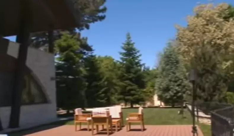 casa-adina-alberts-si-viorel-catarama-10